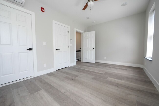 Building Photo - 3514 K St