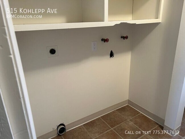 Building Photo - 515 Kohlepp Ave
