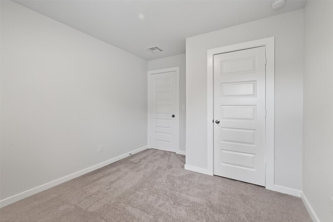 Building Photo - 8538 Blueberry Ash St