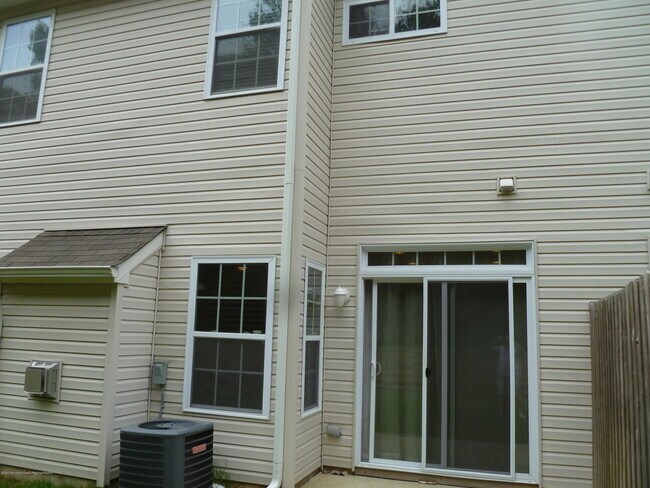 Building Photo - 28 Santa Rosa Ln