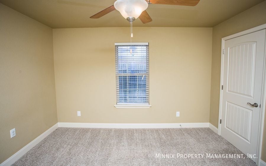 Building Photo - 8821 13th St