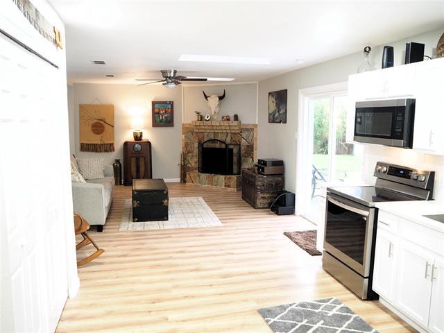 Building Photo - 2317 Shady Grove Dr