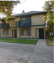 Building Photo - 361 N Capitola Ct