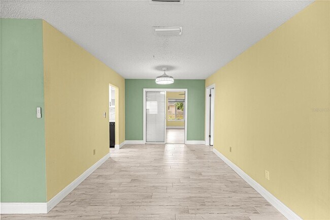 Building Photo - 8470 SW 107th Pl