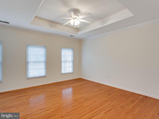 Building Photo - 701 Fitzhugh Way
