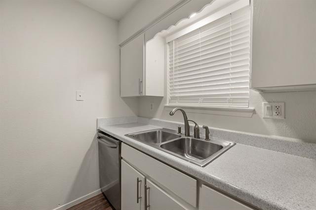 Building Photo - 315 Linkview Dr