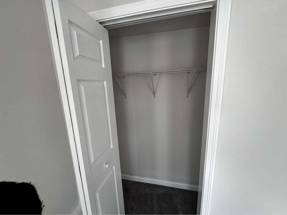 Building Photo - 169 Sewalls Falls Rd