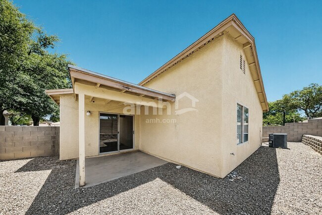 Building Photo - 10181 E Desert Paradise Pl