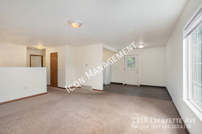 Building Photo - 1319 Lafayette Ave