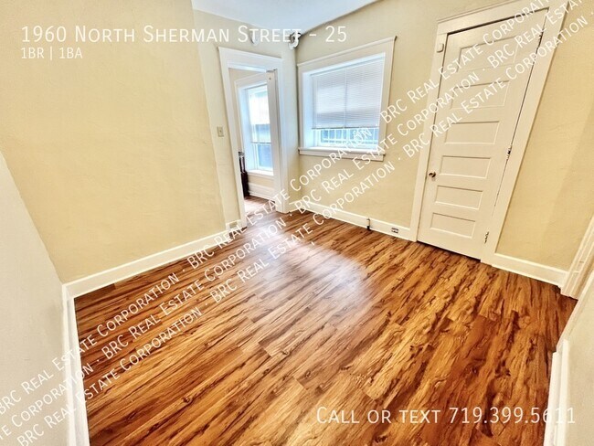 Building Photo - 1960 Sherman St