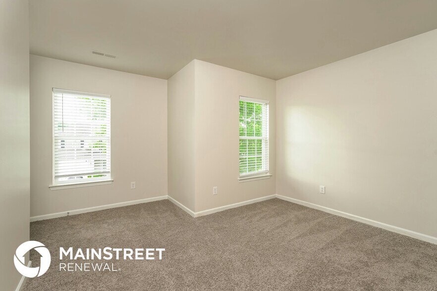 Building Photo - 3536 Thornaby Cir
