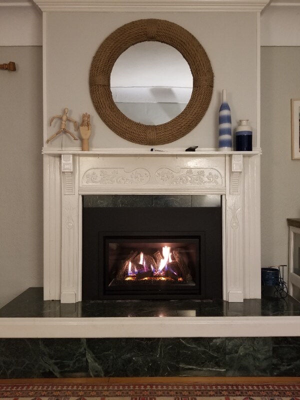 Building Photo - 2542 Pine St