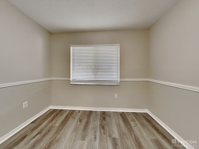 Building Photo - 1419 Birchstone Avenue Brandon FL