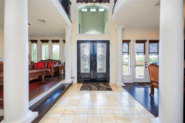 Building Photo - 25207 Springwood Lake Dr