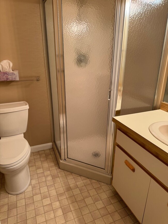 Building Photo - Nashua Ledgewood Hills condo for rent