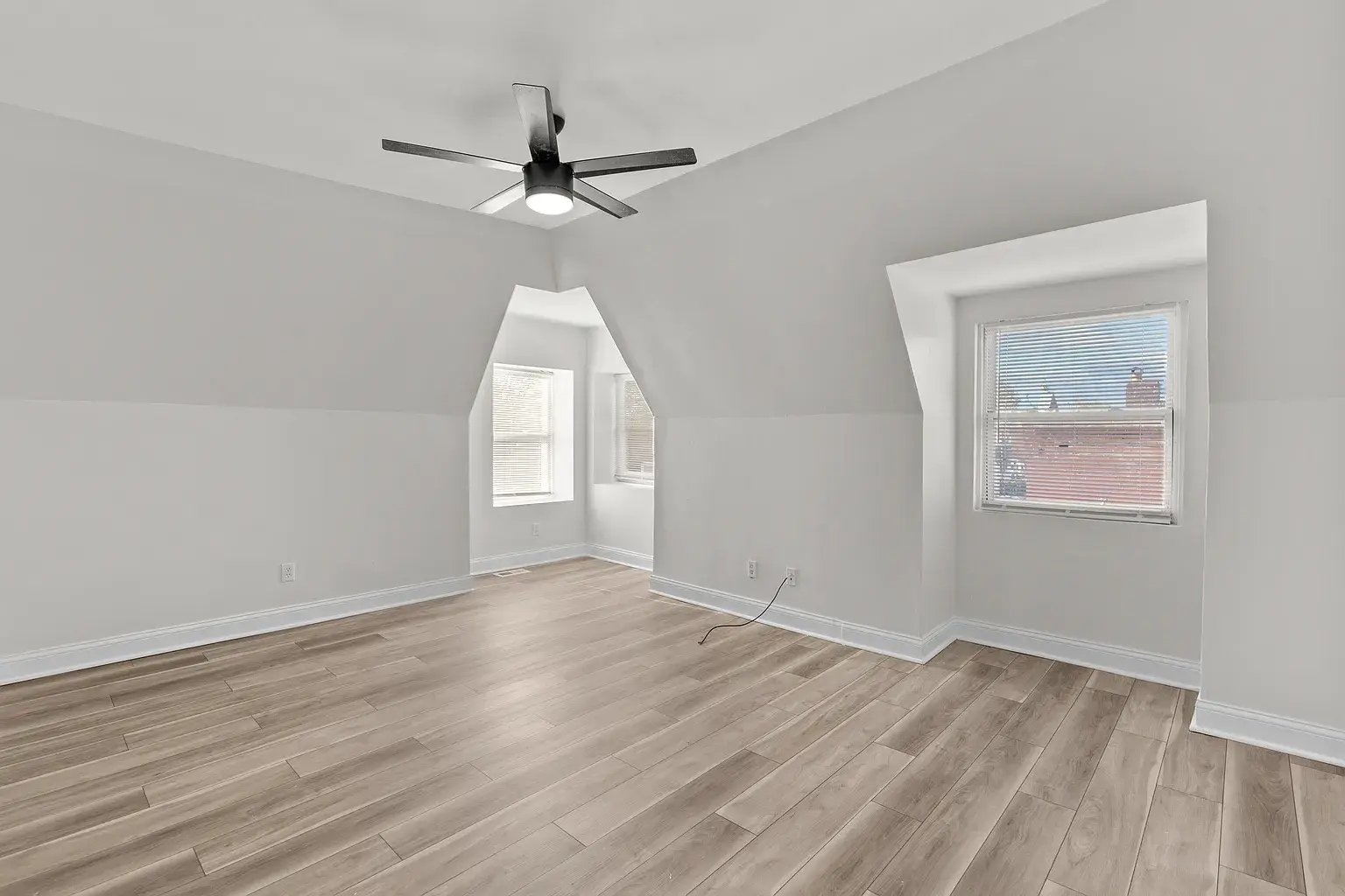 Building Photo - 3258 Ohio Ave