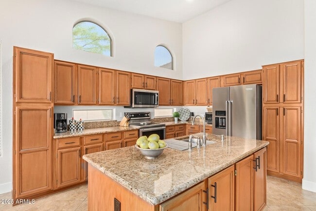 Building Photo - 9716 E Janice Way