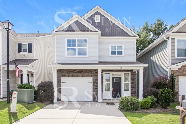 Building Photo - Prepare to be impressed by this 3 bedroom, 2 bathroom home