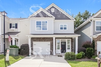 Building Photo - Prepare to be impressed by this 3 bedroom, 2 bathroom home