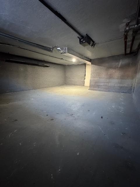 Building Photo - 150 W 29th St