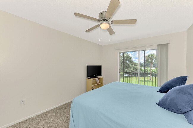 Building Photo - BEAULTIFUL 1 BEDROOM, 1 BATHROOM CONDO LOCATED JUST MINUTES FROM VENICE BEACH!