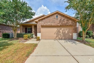 Building Photo - 6127 Carver Pines Dr