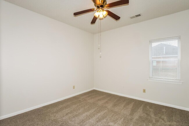 Building Photo - 4028 Long Creek Rd