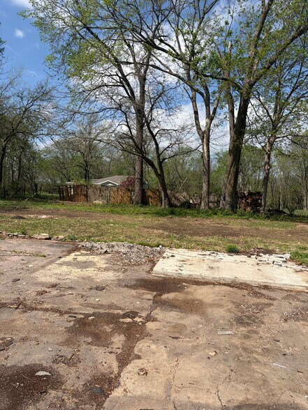 Building Photo - 7838 James A Reed Rd