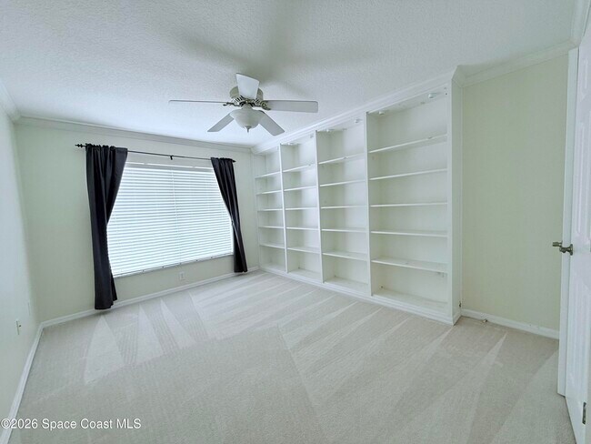 Building Photo - 812 Handsome Cab Ln