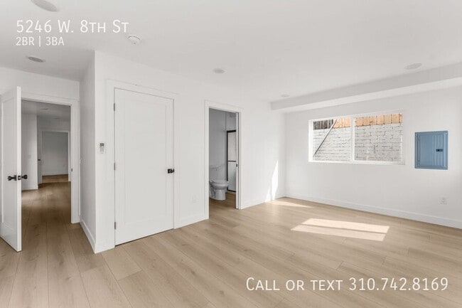 Building Photo - 5246 W 8th St