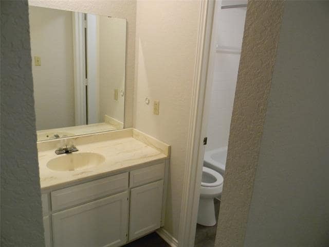 Building Photo - 7856 Colwick Ct