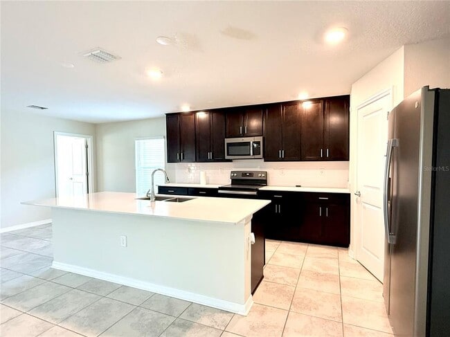 Building Photo - 1844 Ancestry Trl