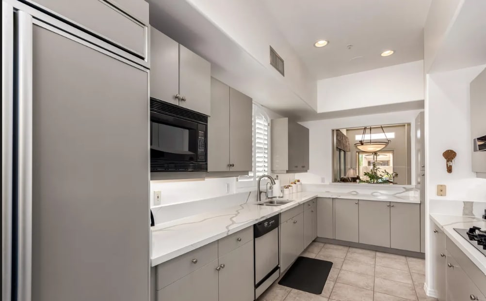 Building Photo - 8324 E Cactus Wren Rd