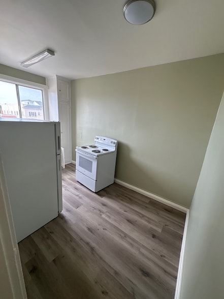 Building Photo - 2624 Foothill Blvd