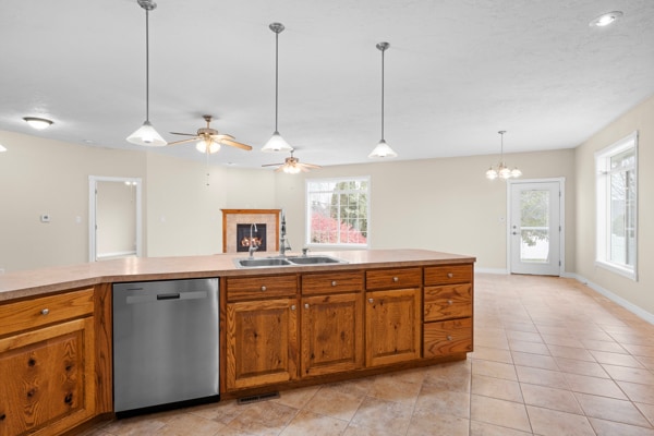 Building Photo - 2434 Brookcliff Dr