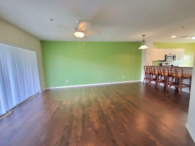 Building Photo - 2060 Willow Hammock Cir