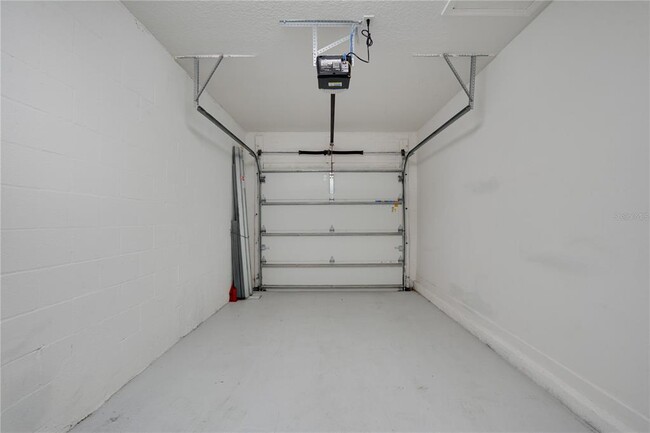 Building Photo - 16844 Whisper Elm St