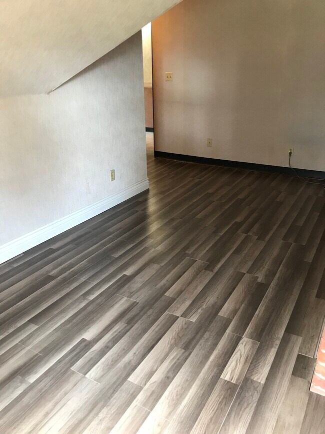 Studion Main Room - 112 US Oval