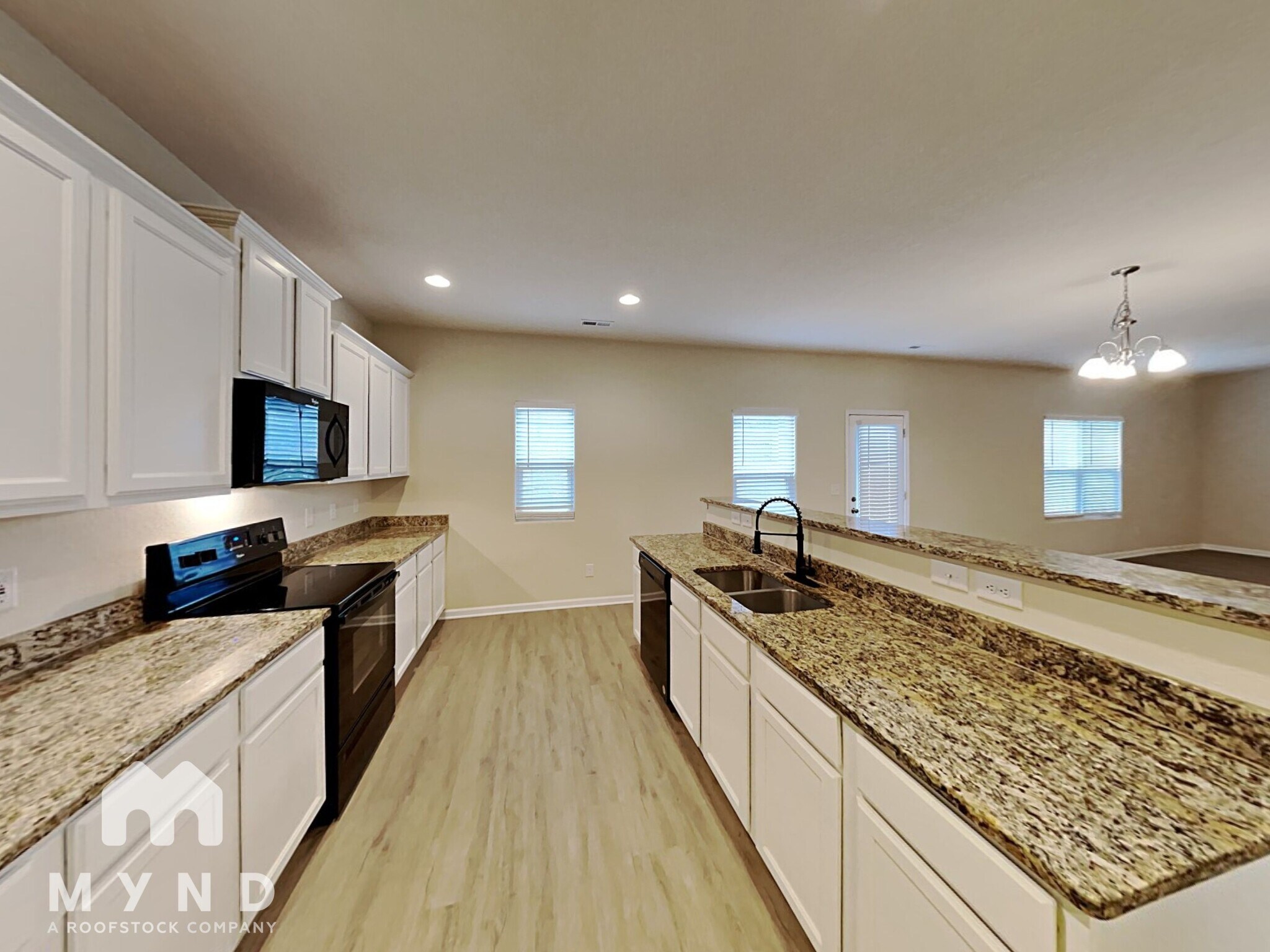 Building Photo - 8504 Paw Valley Ln