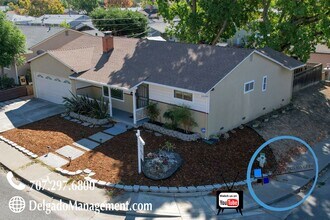 Building Photo - East Vallejo Gorgeous newly remodeled home