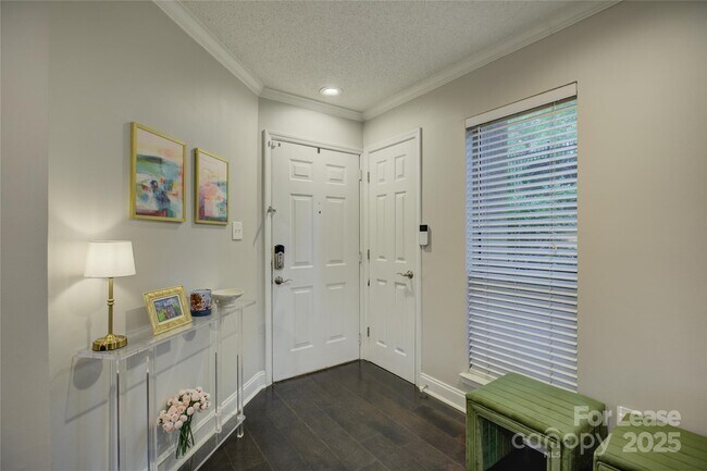 Building Photo - 2506 Cranbrook Ln