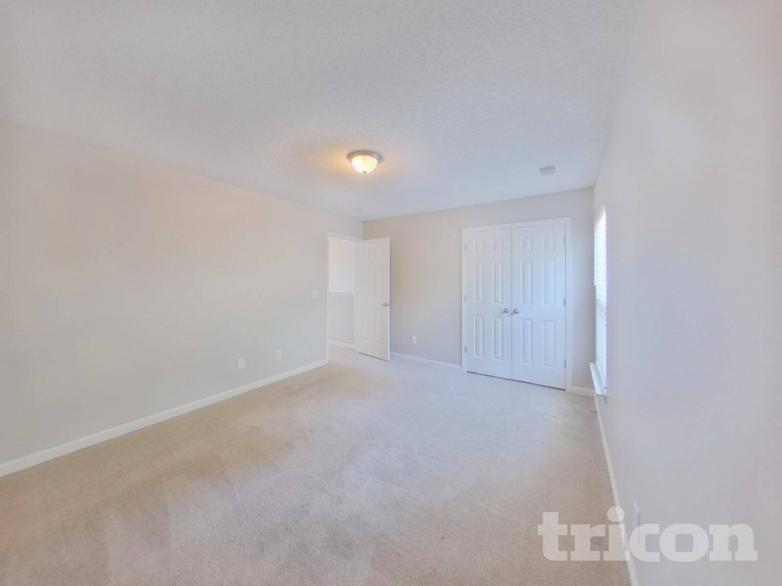 Building Photo - 164 Pacific Ave