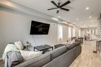 Building Photo - 5321 Wakefield St