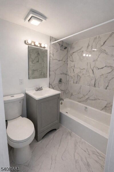 Building Photo - 391 Delano Pl