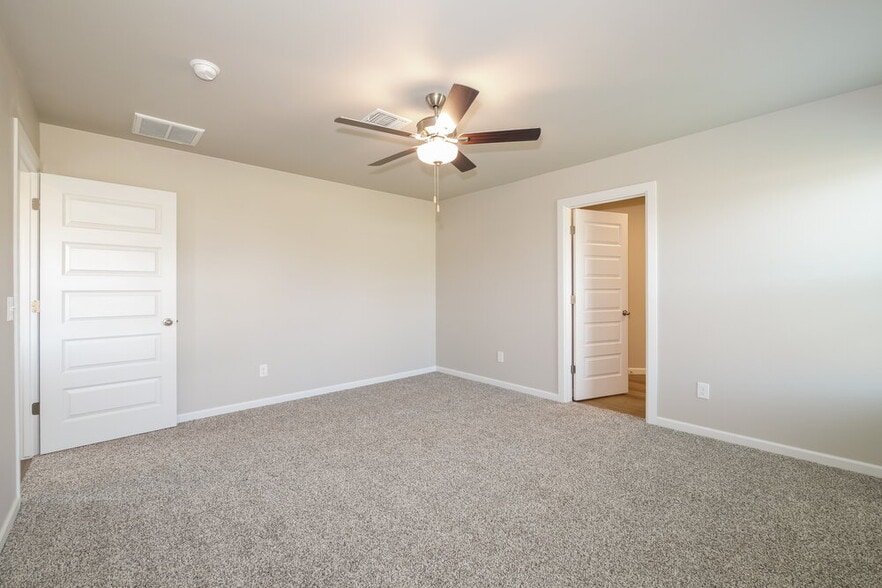 Building Photo - 12721 Carrara Ln