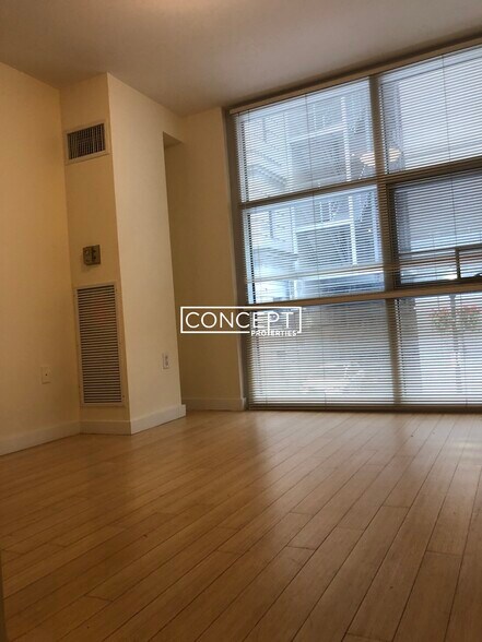 Building Photo - 40 Boylston St