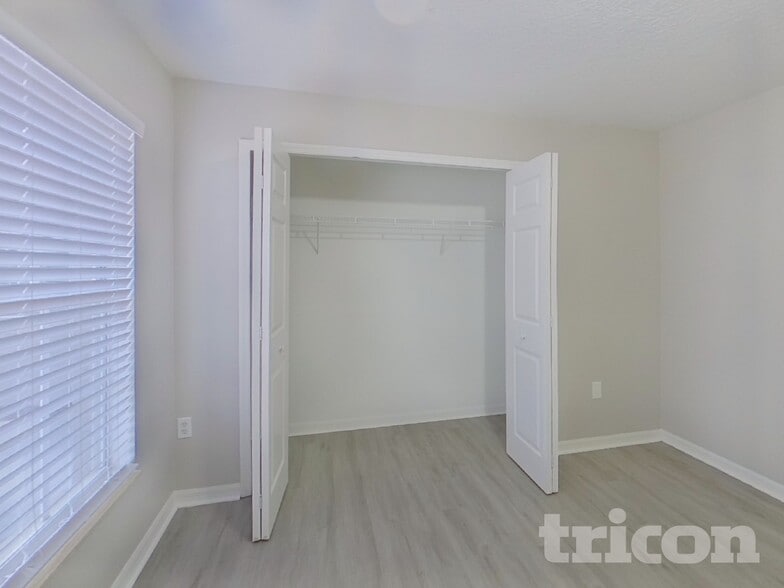 Building Photo - 216 Cobalt Dr