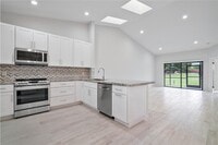 Building Photo - 8354 Waterford Ave