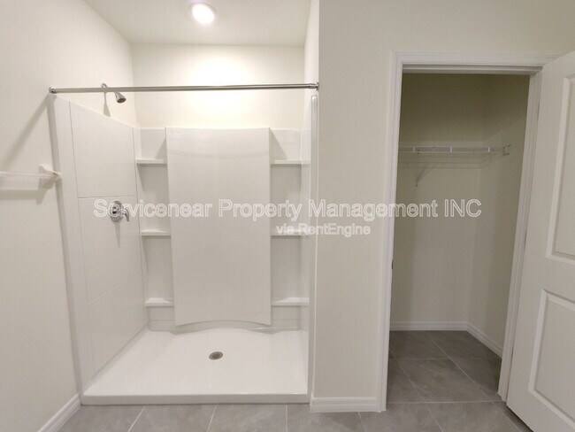 Building Photo - 32614 Canyonlands Dr