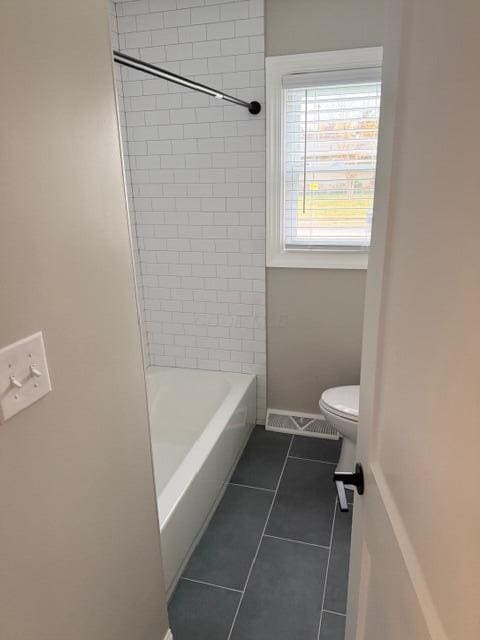 Building Photo - 2475 Swansea Rd